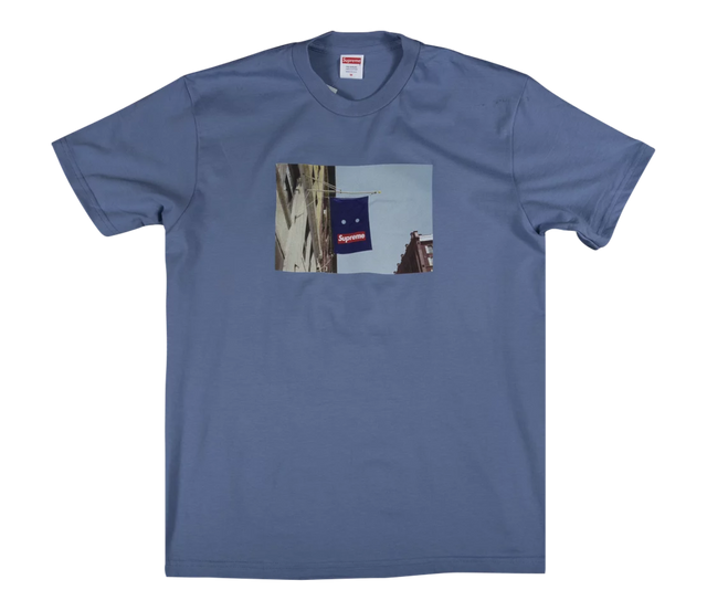 TEE SUPREME BLUE BANNER