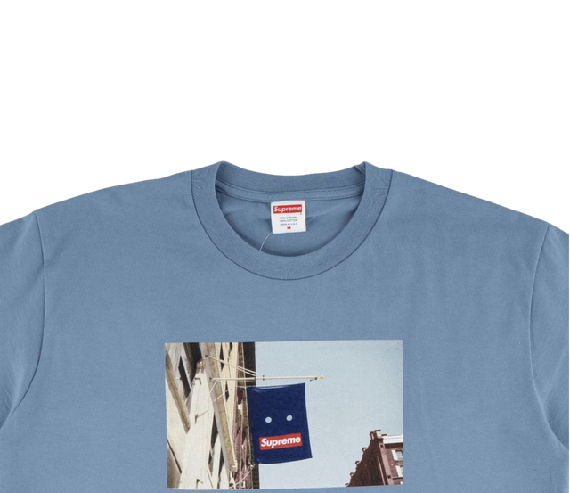 TEE SUPREME BLUE BANNER