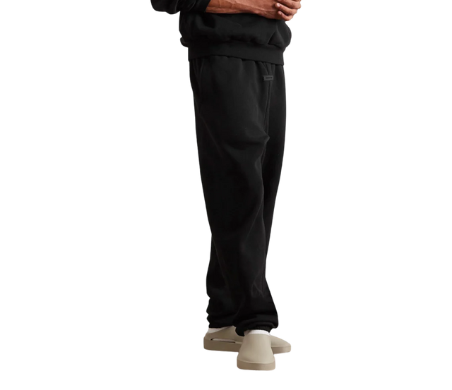 SWEATPANTS ESSENTIALS JET BLACK FW23