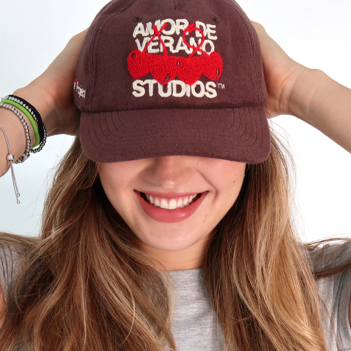 CAP AMOR DE VERANO NUDE PROJECT BROWN
