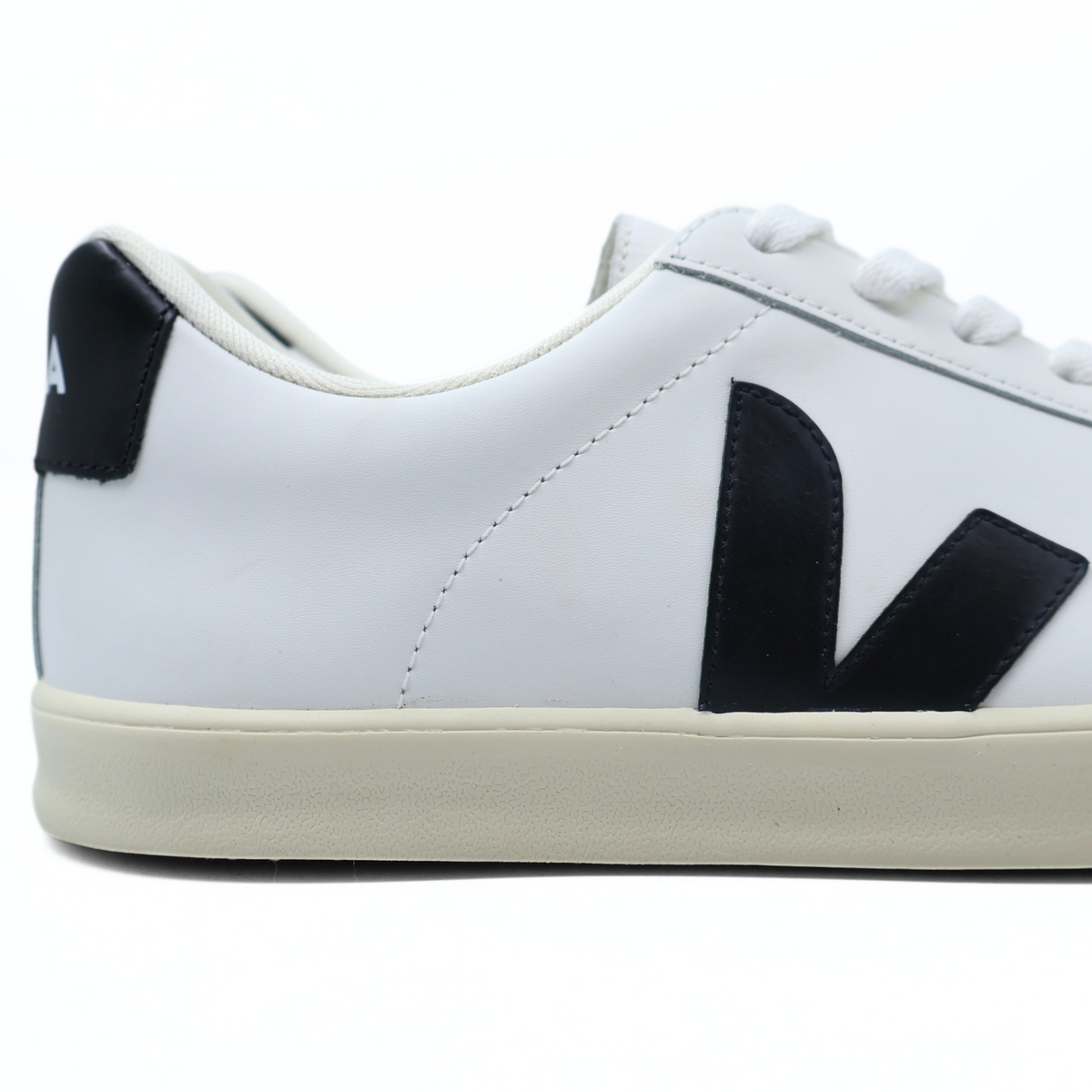 VEJA ESPLAR WHITE BLACK