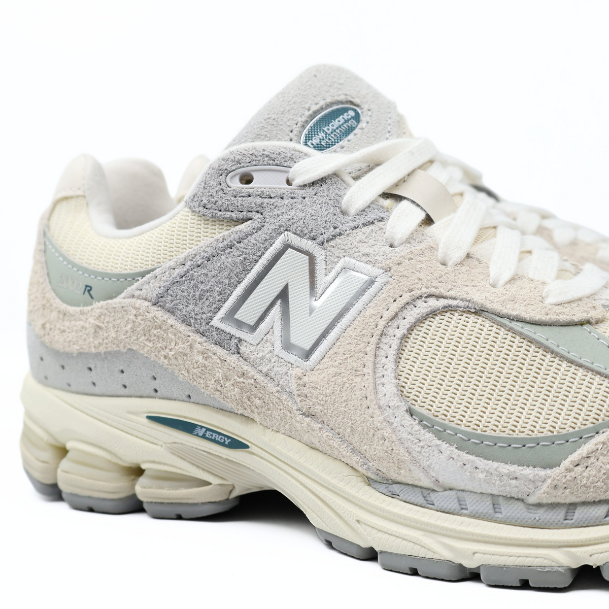 NEW BALANCE 2002R LINEN POUCH