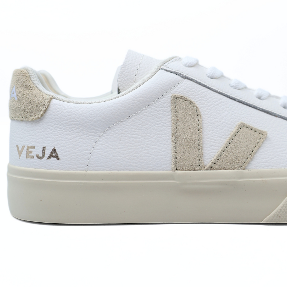VEJA CAMPO WHITE ALMOND