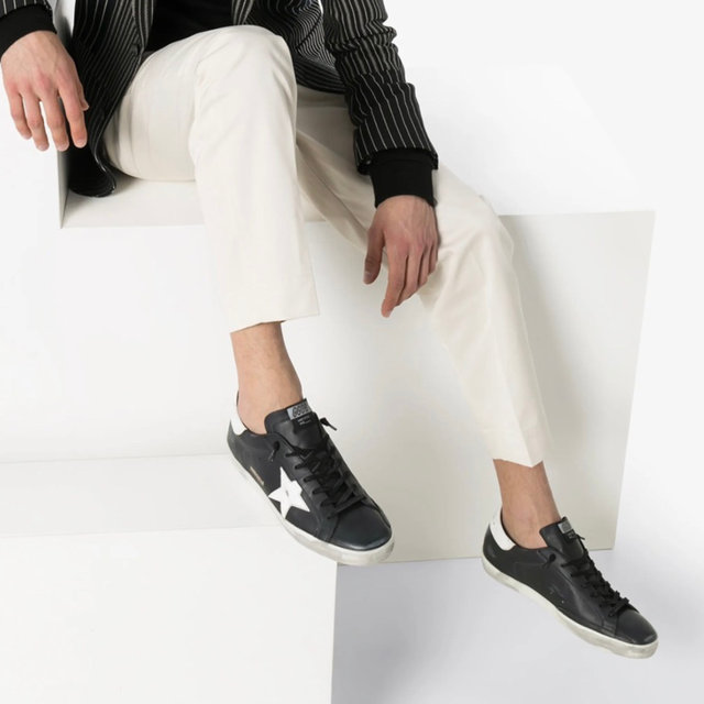 GOLDEN GOOSE SUPER STAR BLACK / WHITE