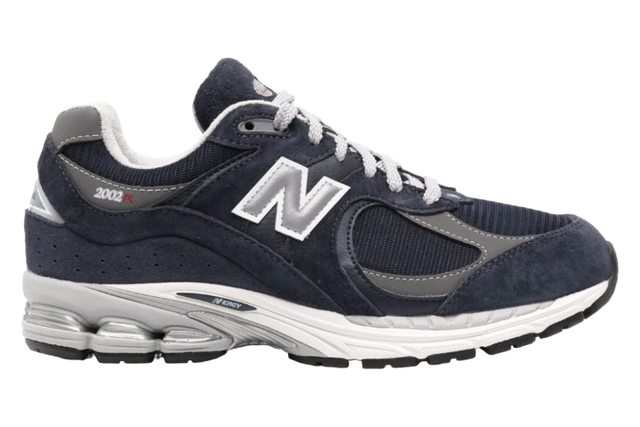 NEW BALANCE 2002R NAVY POUCH