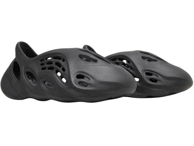 YEEZY FOAM RNNR ONYX - Commons